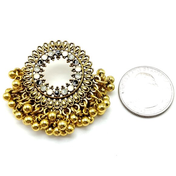 Vintage-style Ornate Round Golden Post-Stud Statement Earrings - Picture 6 of 11
